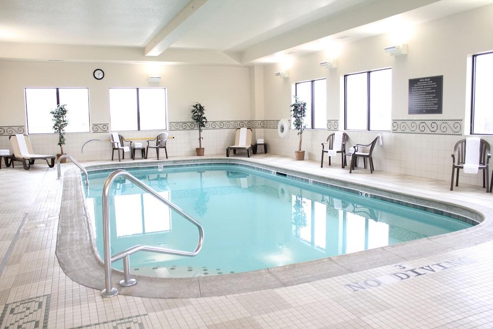Hampton Inn & Suites Addison Εξωτερικό φωτογραφία