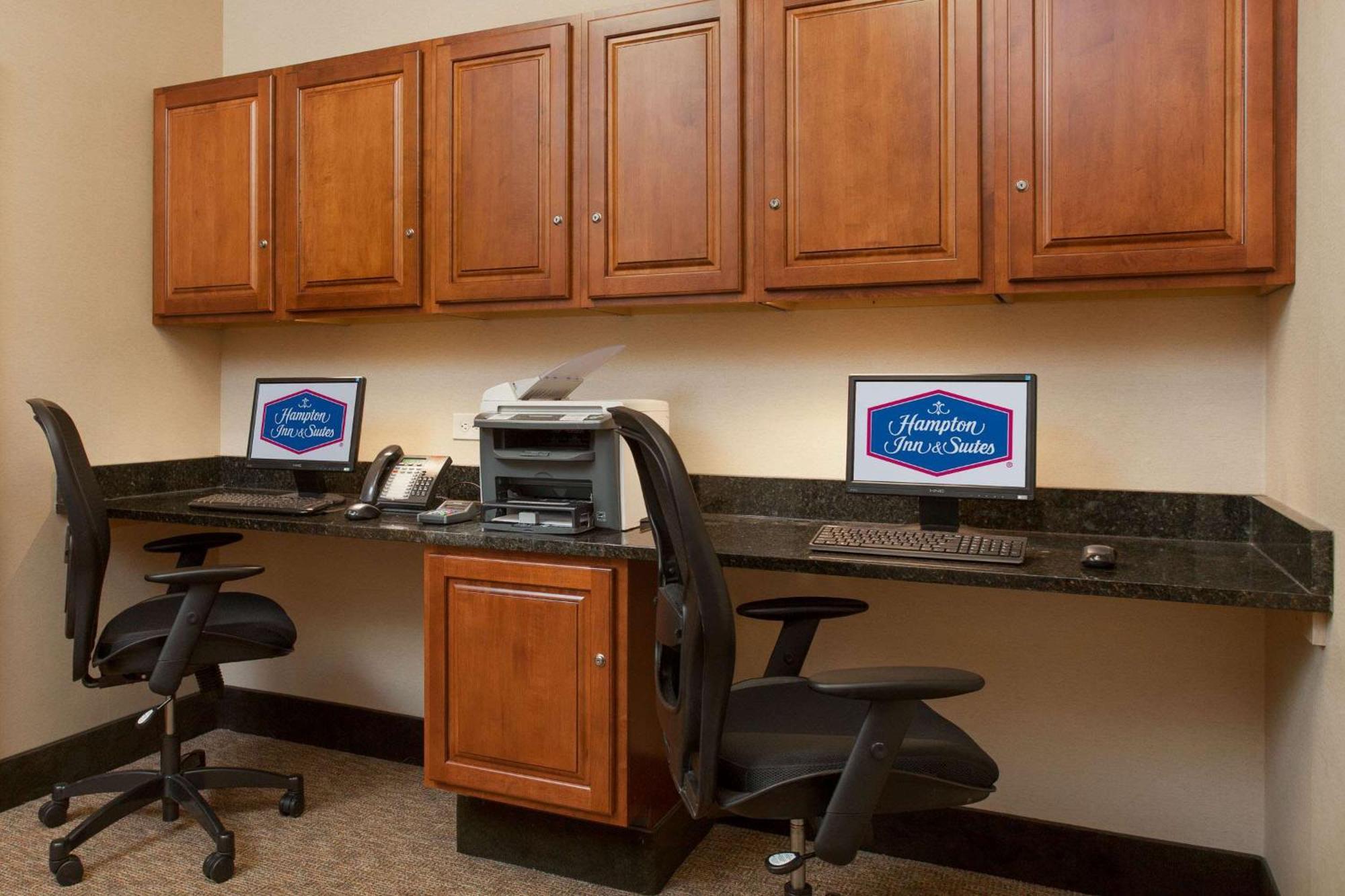 Hampton Inn & Suites Addison Εξωτερικό φωτογραφία