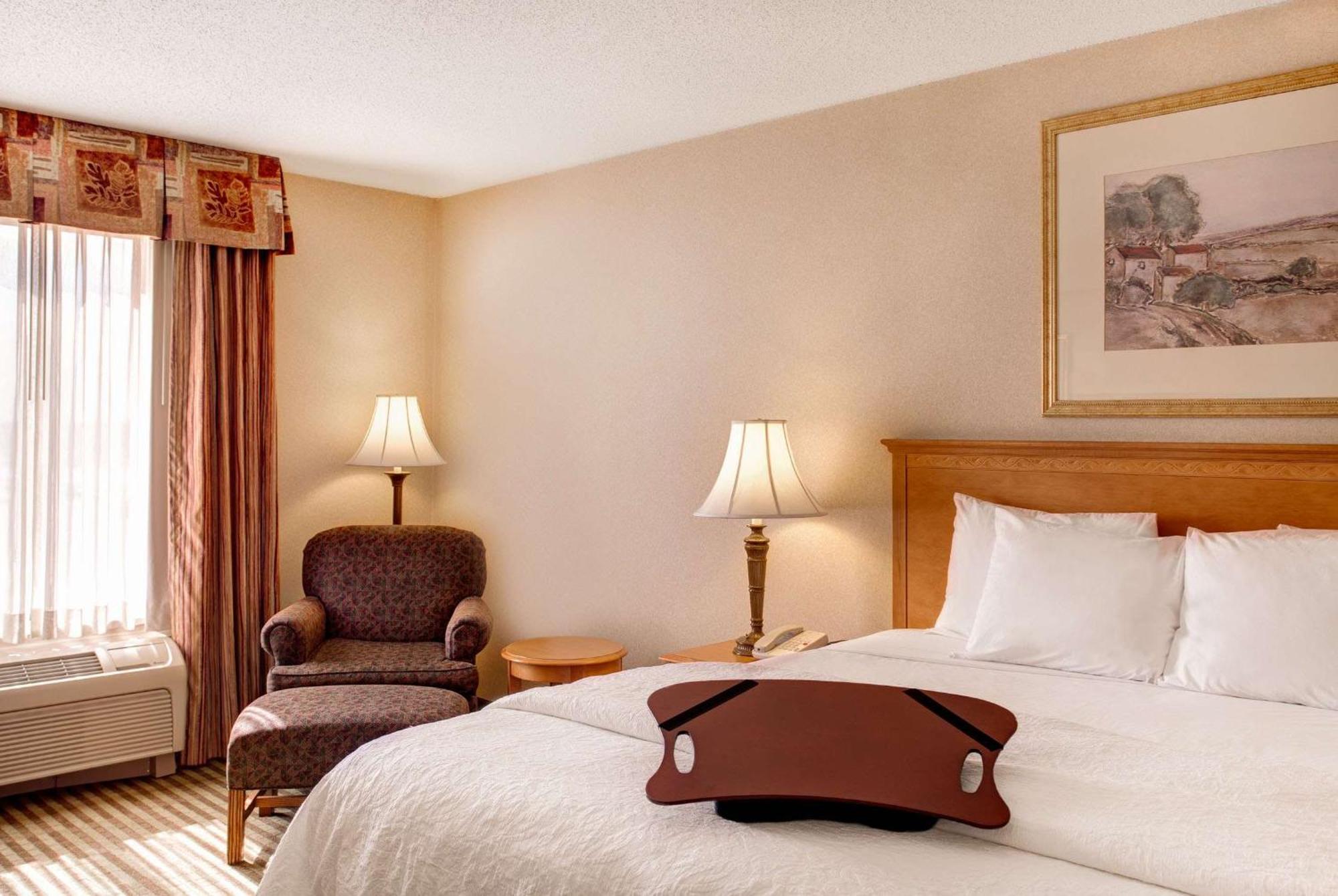 Hampton Inn & Suites Addison Εξωτερικό φωτογραφία