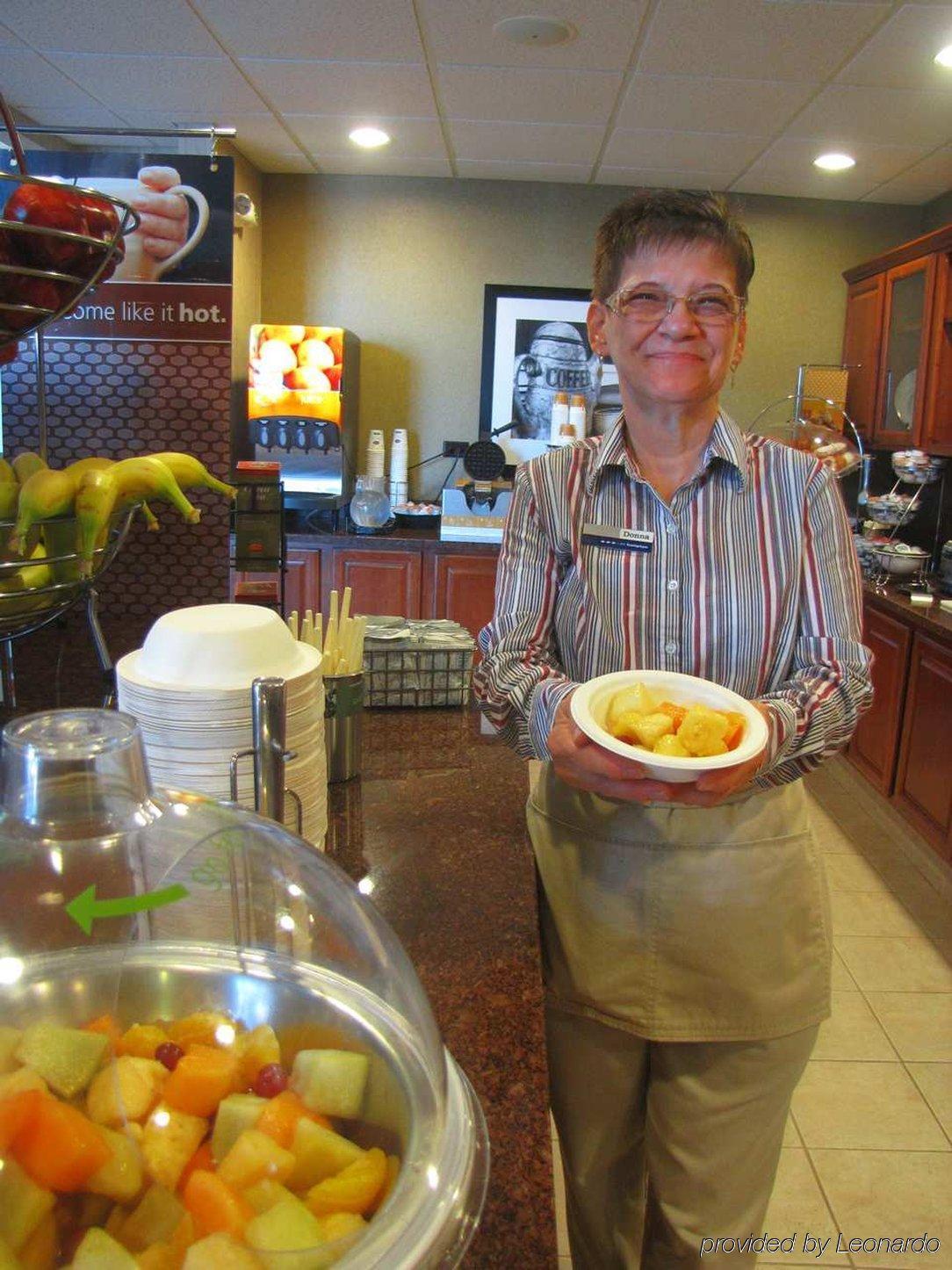Hampton Inn & Suites Addison Εξωτερικό φωτογραφία